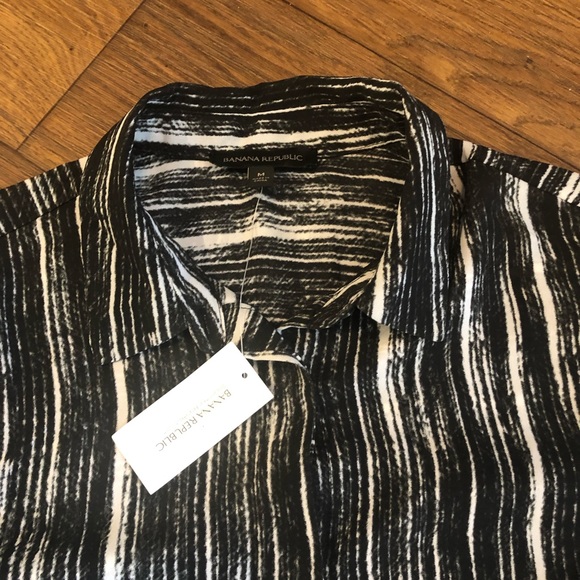 NWT Banana Republic Black & White Blouse - Picture 4 of 7
